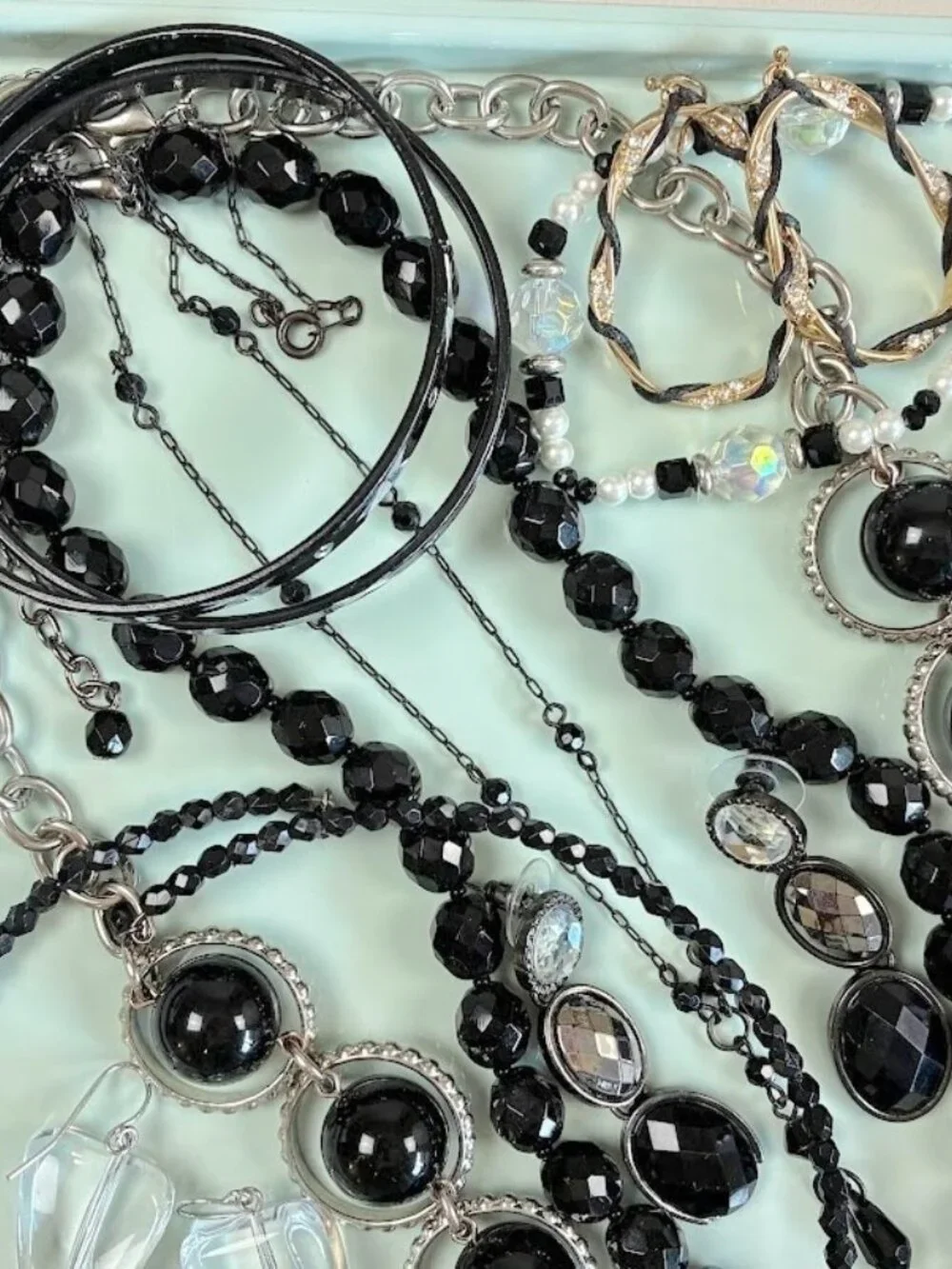 Jewelry Lot Black Silver/Gold Tone Wearable Costume Resell 28 pc 1+ lb Halloween
